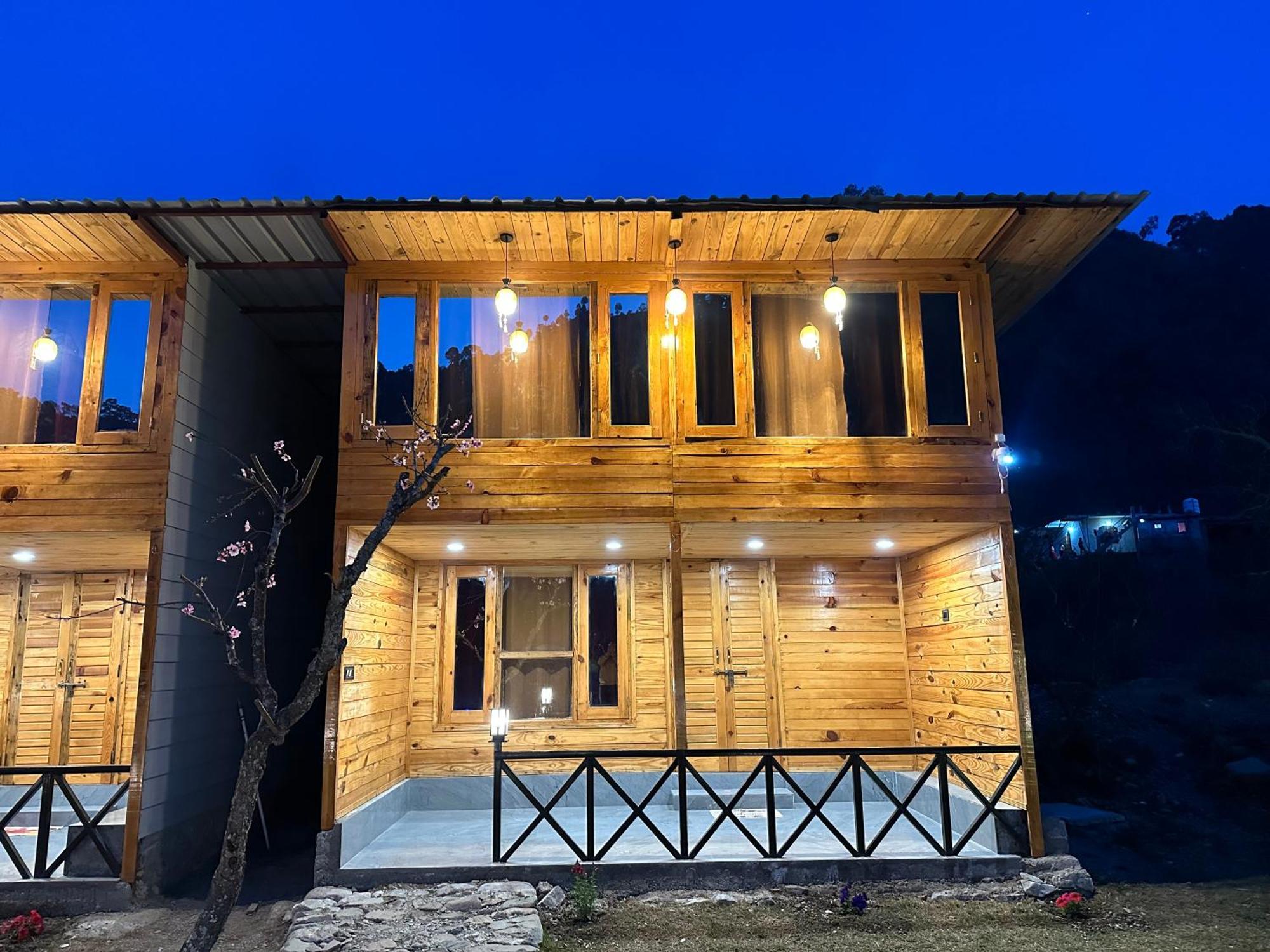 Cabana Riverside Resort - Kainchi Dham Nainital Exterior photo